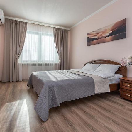 Appartamento Осокорки Русовой 3 Kiev Esterno foto