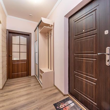 Appartamento Осокорки Русовой 3 Kiev Esterno foto